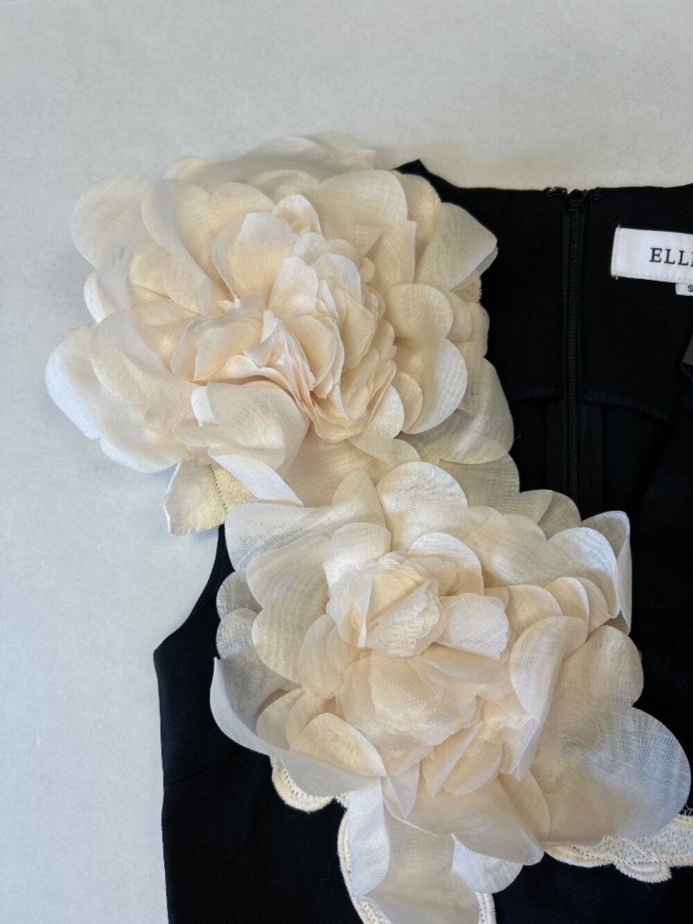 ELLIATT Zahara Gown Black Size Small NWT - Picture 7 of 12